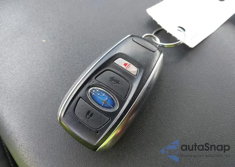 2021 Subaru Outback Premium z USA, uszkodzony, nr VIN 4S4BTAFC9M3186774